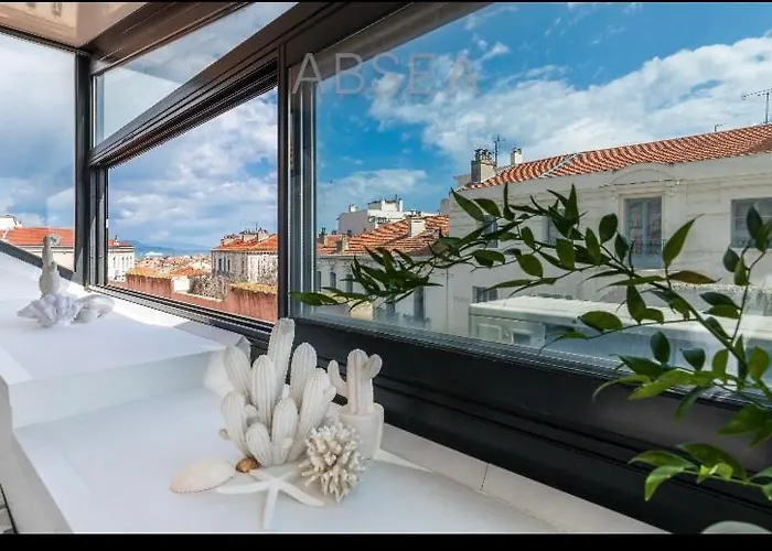 Appartamento Absea Antibes centre dernier étage Antibes